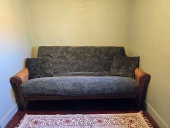 Beautiful Green Velvet Full Size Rattan Futon