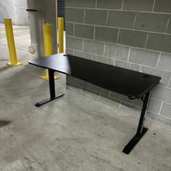 Carbon gaming table
