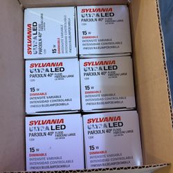 SYLVANIA ULTRA LED PAROLN 40°