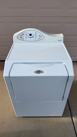 Clean, Low Usage Maytag Dryer