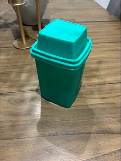 Vintage Tupperware Pick-A-Deli Pickle Keeper Container with Strainer - Teal
