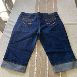 Woman’s Pants
