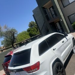 2013 Jeep Grand Cherokee Overland Summit Hemi