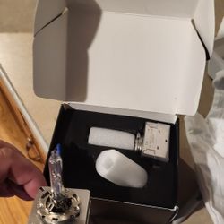 HID D3S BULBS NEW IN OPEN BOX