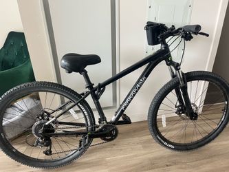 Cannondale Trail 8 Mountain Bike - 2024 size Small