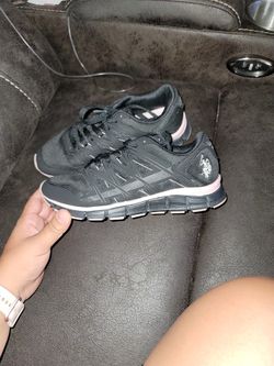 Womens Shoes Size 6