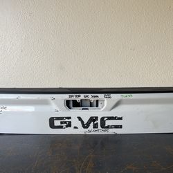 2019-2020-2021-2022–2023 GMC SIERRA 2(contact info removed) MULTI PRO UPPER TAILGATE OEM USED