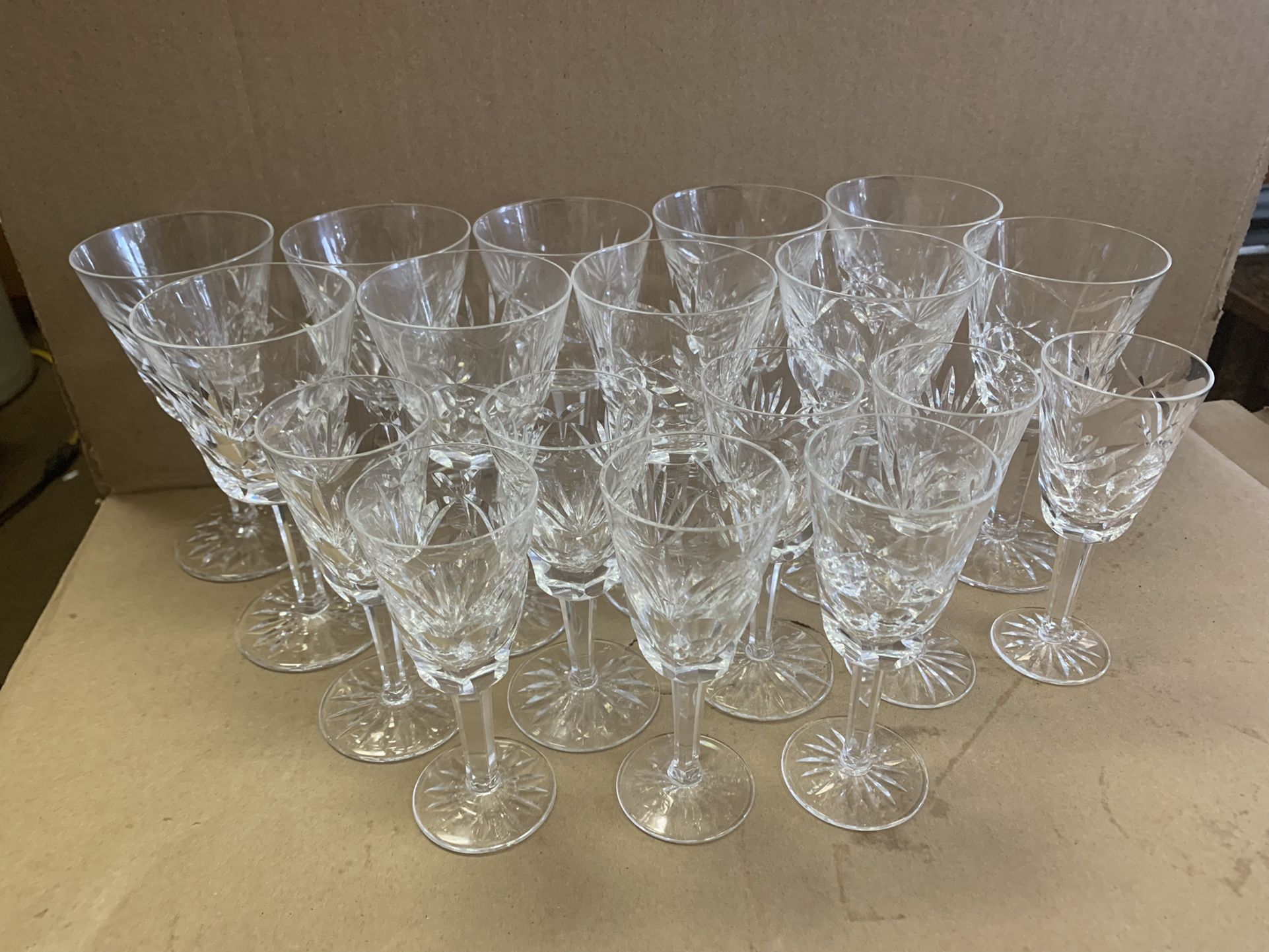 Waterford Ashling Water Stemmed Crystal Goblet Lot Of 18