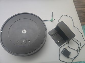 iRobot-Roomba Vac Essential