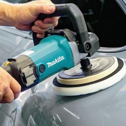 Makita 7" Polisher 9237CX3