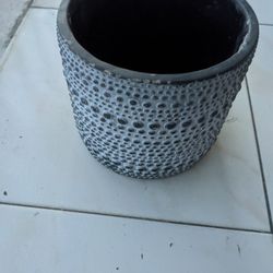 Flower Pots No Holes On A Bottom 