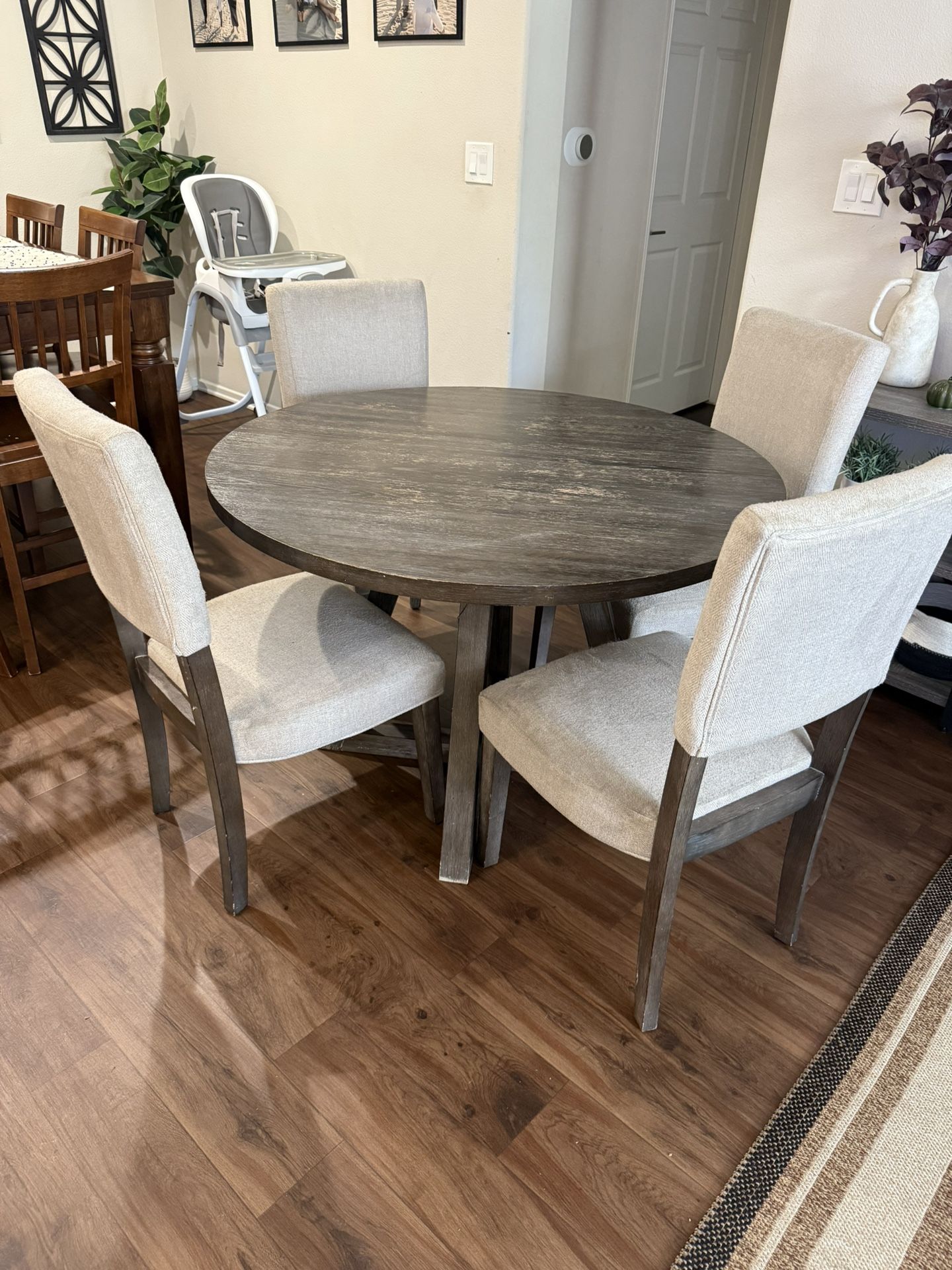 4 Chair Dining Table 