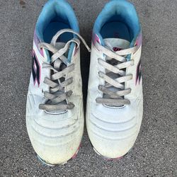 Lotto Kids' Roma 500 Turf Medium Width Soccer Cleats, Size 6