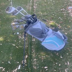 Woman’s Adult Right Handed  Golf Set With Nice Standing Golf Set 