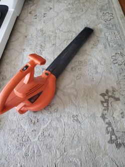 Black and decker blower