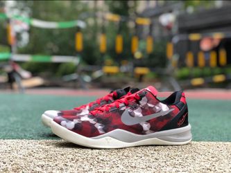 Kobe 8 'Milk Snake'