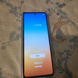 Samsung Galaxy Z Fold 5
