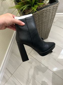 Black Boots