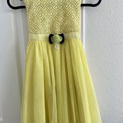 Beautiful Girl Yellow Dress 