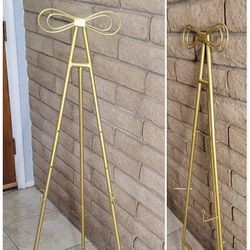 Gold Bow Top Display Easel Stand
