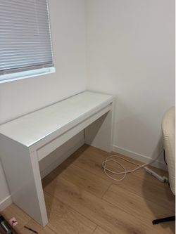 White Dressing Table