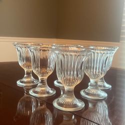 Six glass fancy sundae or dessert cups