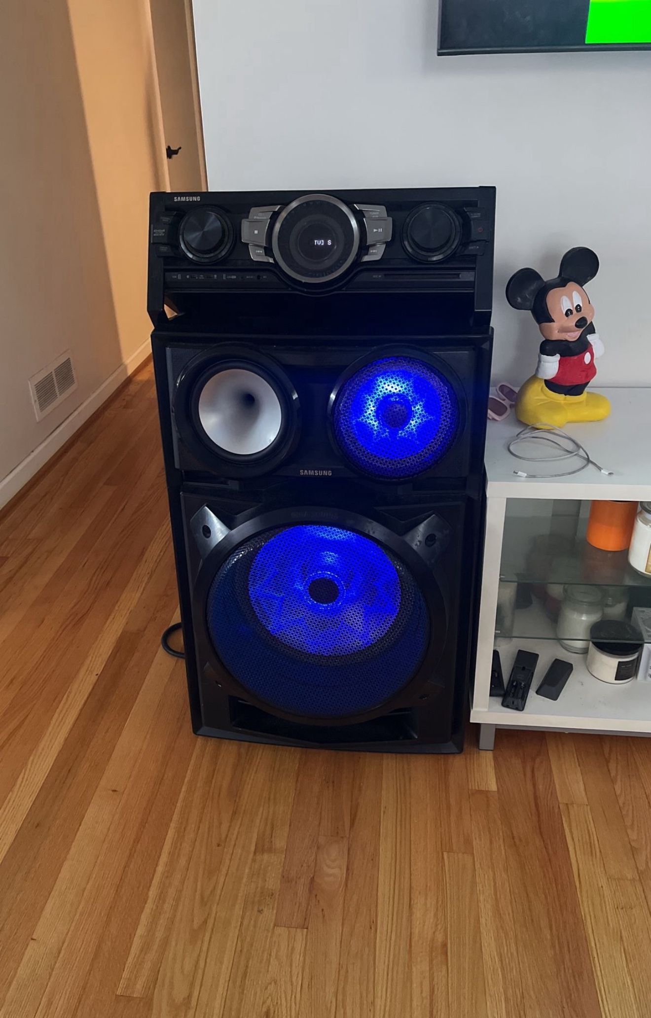 Speaker Set Of 2