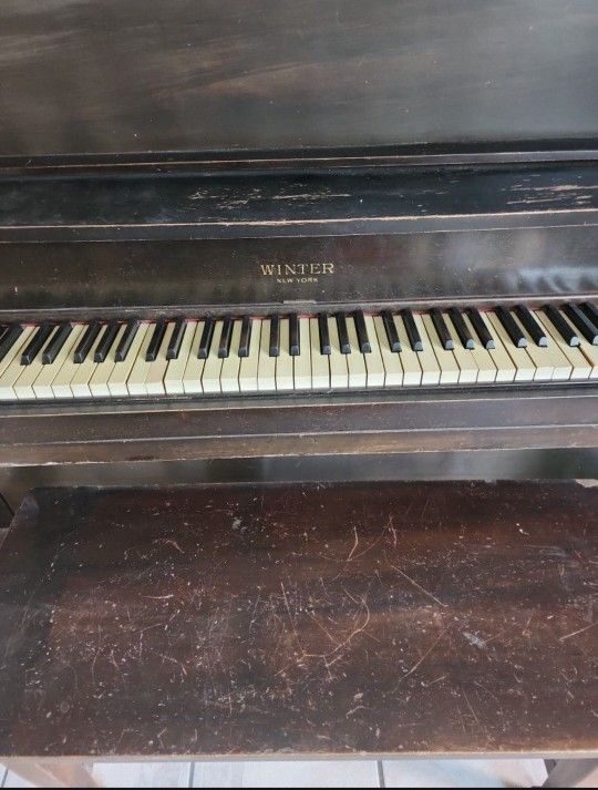 Wood Piano