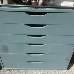 Makeup Vanity Dresser 