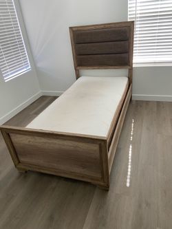 Twin Bed