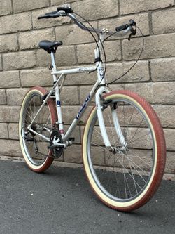GT Talera Mountain Bike size 20" Large