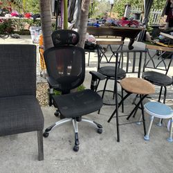 Chairs/ Stools 