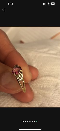 Gold Ring 10k $220 Size 7.5
