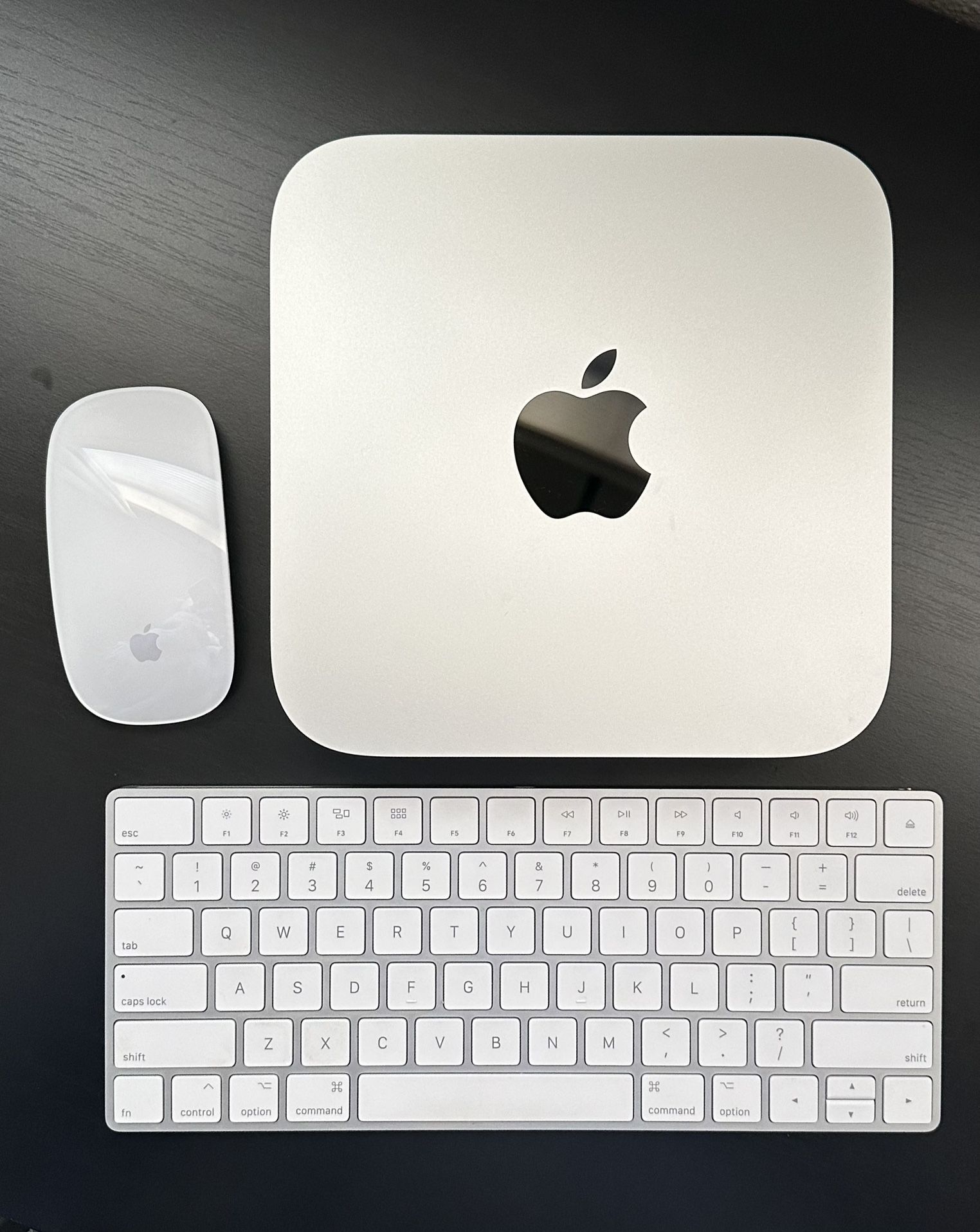 M1 Mac Mini with Keyboard&Mouse