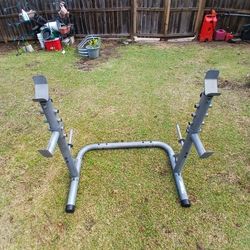 Adjustable Squat Rack 