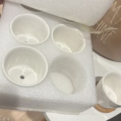 New In Box White  Small Ceramic Pots 