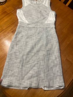 Club Monaco Dress in grey & white. Size 4