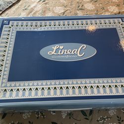 Authentic Vintage Linea Valentino Queen Sheet Set