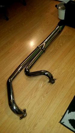Hardkrome exhaust 2 into 1 pipes....fits 99-2006 Yama ha roadstar....great condition!