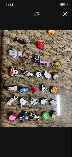 Kuromi enamel pin hello kitty/ crocks pins