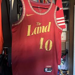 Cleveland Cavaliers Men’s Large Jersey