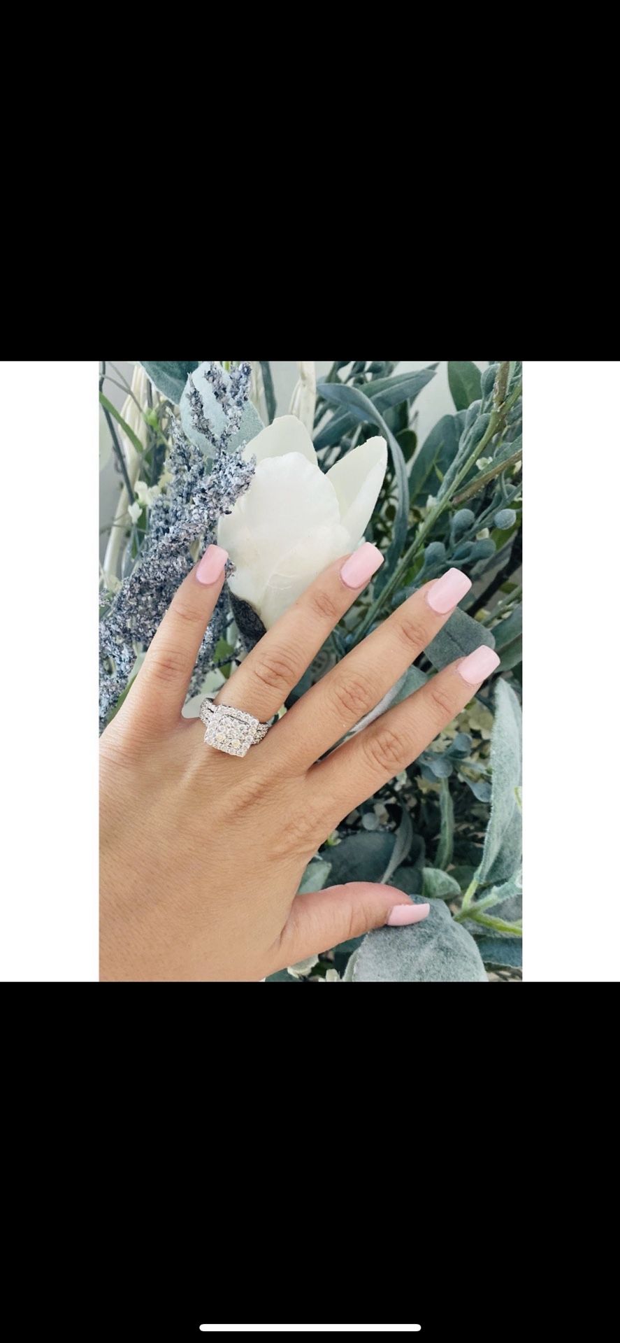 Size 7 Wedding/ Engagement Ring Set