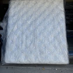 California King Size Bed Mattress King Koil Intimate Medium Firm Euro Top Pillow Stearns & Foster Aireloom Kluft Hotel Serta Sealy Avocado Nectar Purp