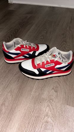Reebok Classic Low-Top Sneakers