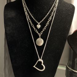 Smile It’s the same in all languages ❤️ Necklace