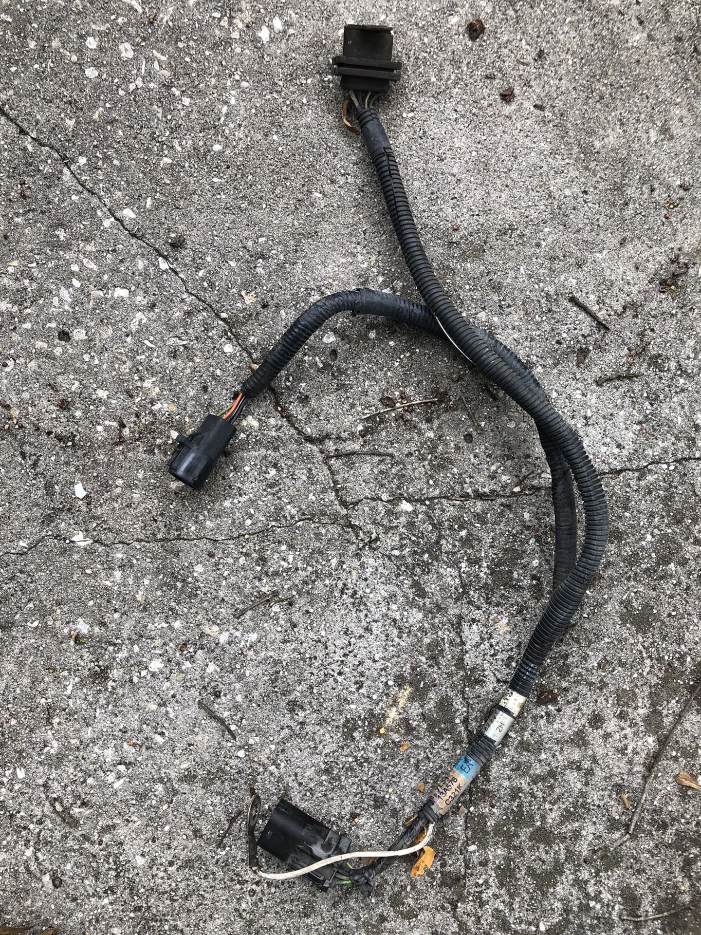4 pin wire harness FORD