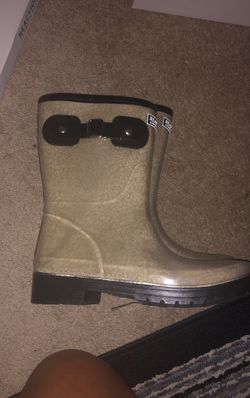 NEW Kenneth Cole Rainboots 
