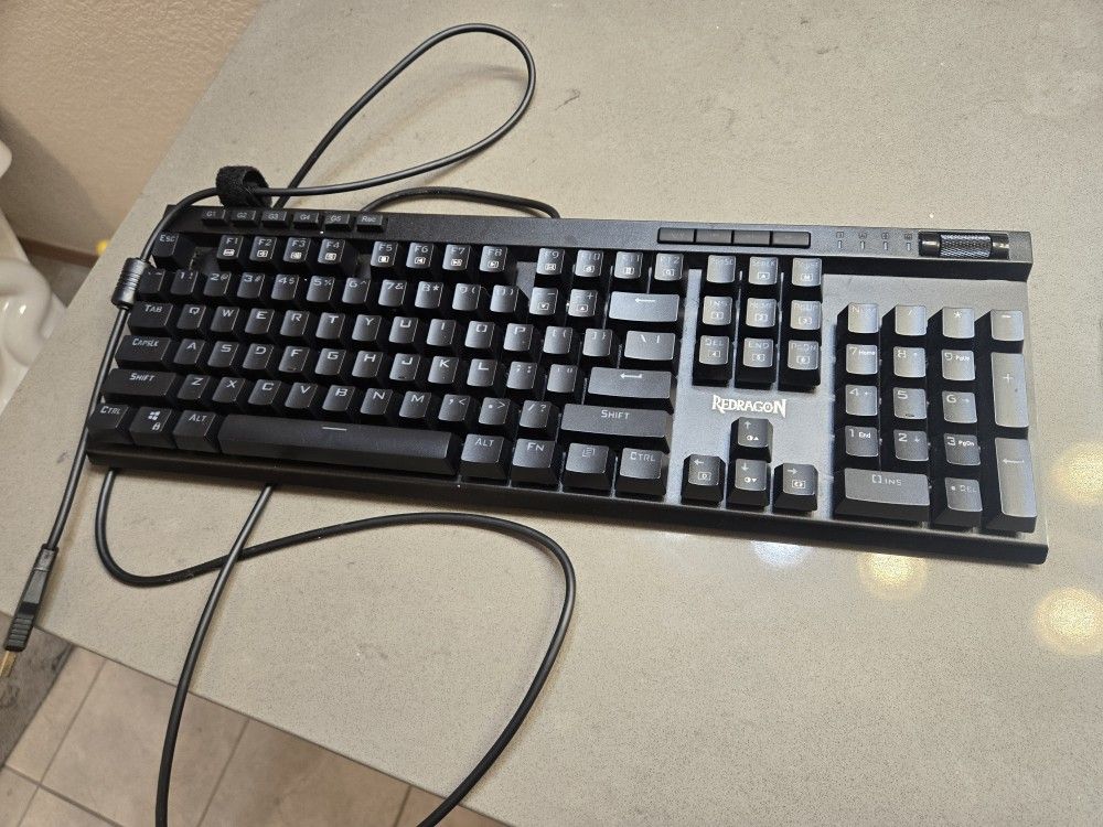 Red Dragon K580 Rgb Gaming Mechanical Keyboard Hotswapable Blue Switches