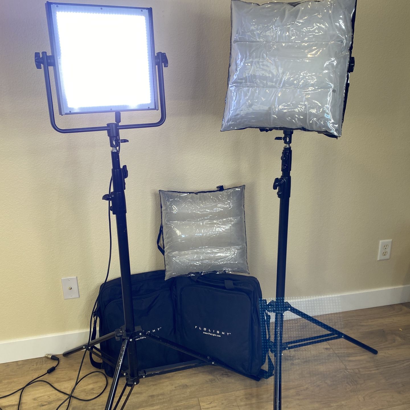 Flolight LED Light Kit + Stands + Airbox Softboxes (One PSU Issue) for ...