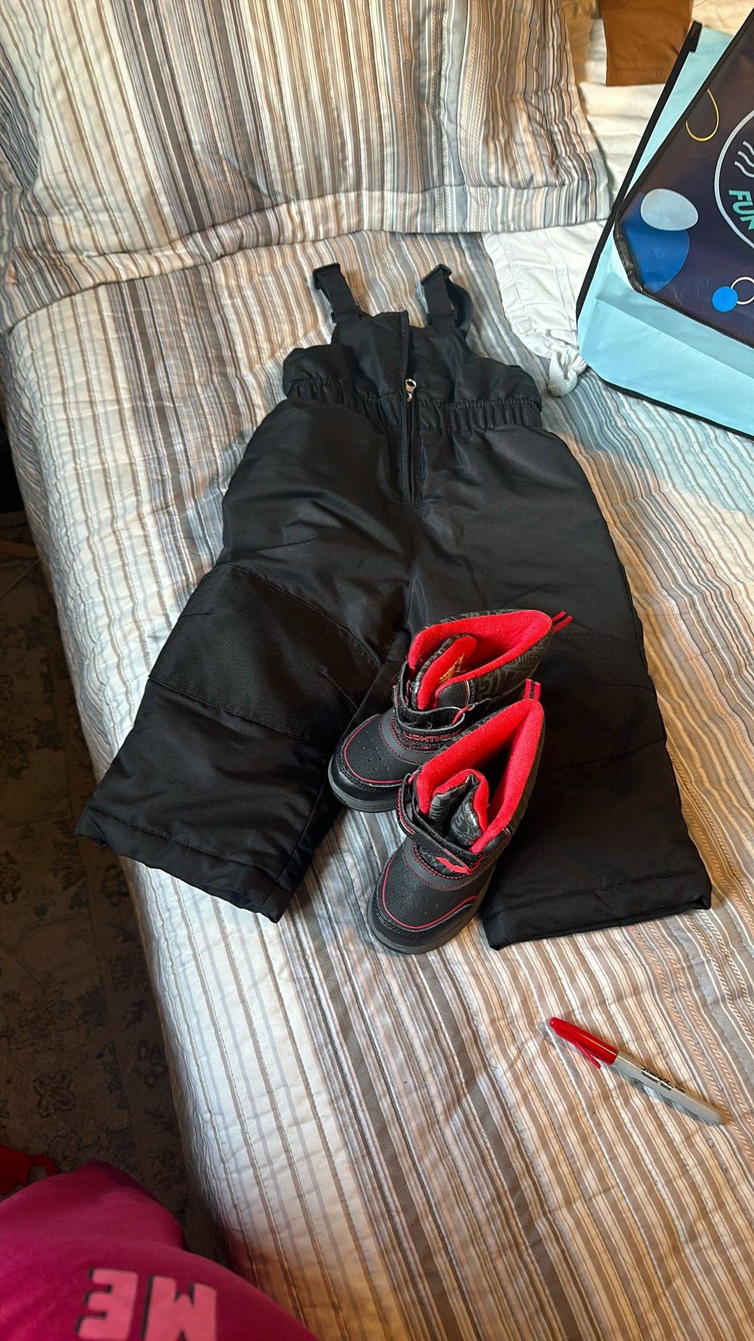 2-3 T Overall With Boots
